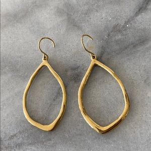 Chloe + Isabel Hammered gold hoop earrings